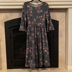 Le Lis Floral Dress
